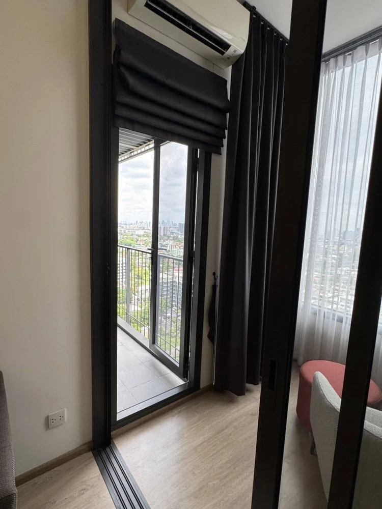 Centric Ratchayothin for sale, ready to move in, fully furnished, high floor, north-facing room, reserve now.