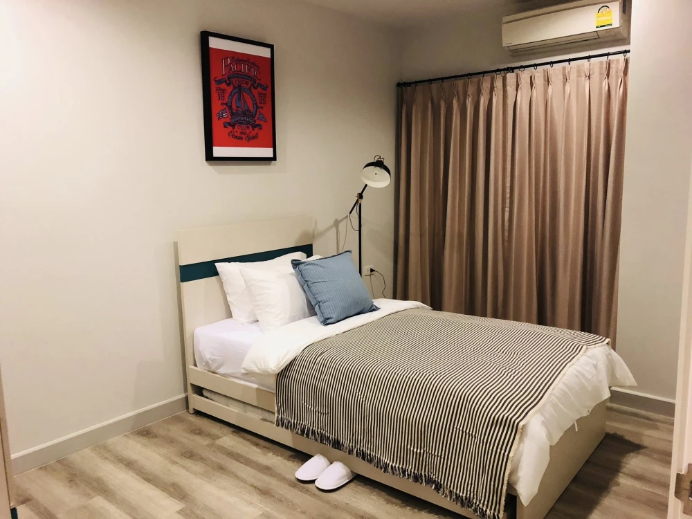 Selling Centric Sea Pattaya, 2-bedroom unit, 25th floor. High floor with stunning views and complete amenities. Book now, don't miss out!
