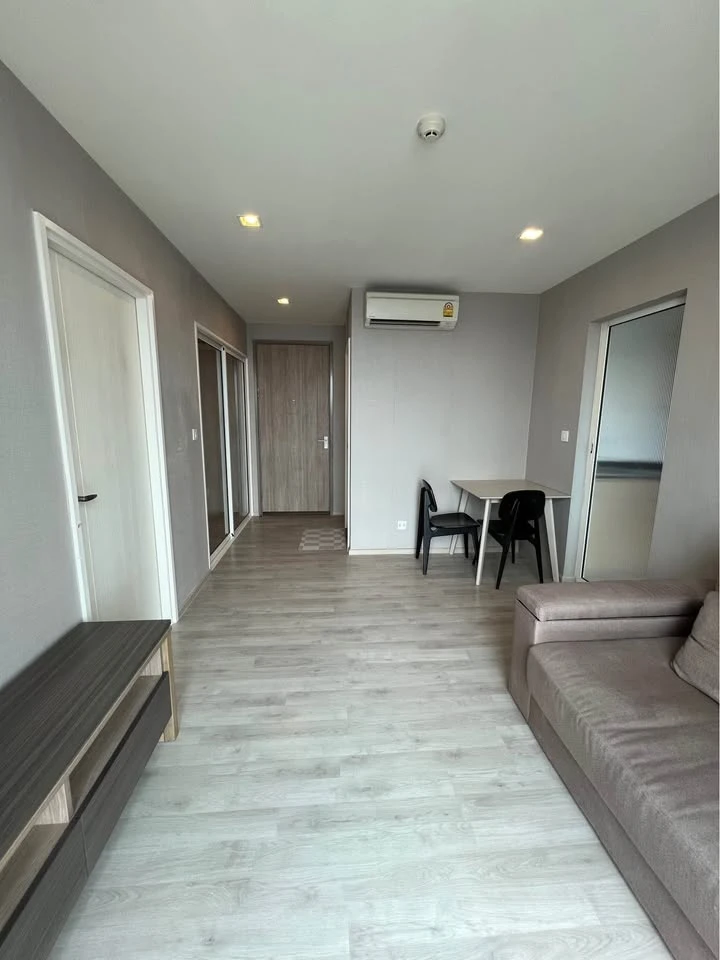 Sell/Rent Chambers Chaan Ladprao-Wanghin: 1 bedroom, 1 bathroom condo with spacious living area, great location, and complete amenities. Book now!