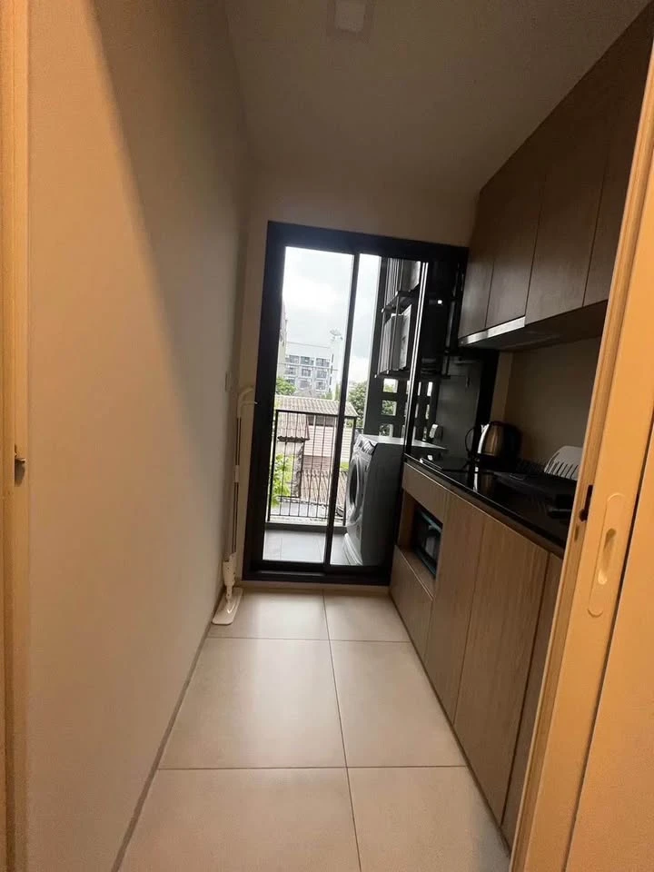 For sale: Chambers On-nut Station, 3rd floor, nice room, fully furnished, reserve now!