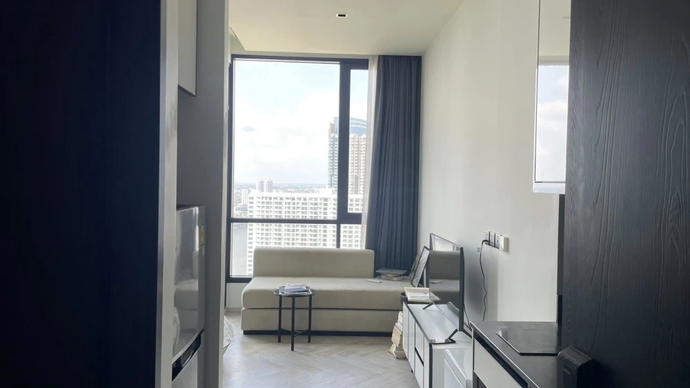 For sale: Chapter Charoennakhon-riverside Studio room, 33rd floor, river view, complete here, come buy now.