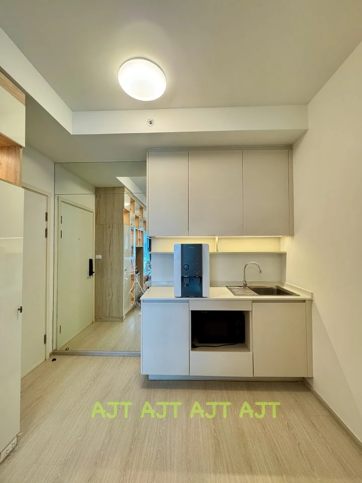 Chapter One Eco Ratchada-Huai Khwang for sale, ready to move in, fully furnished, hurry and reserve now!