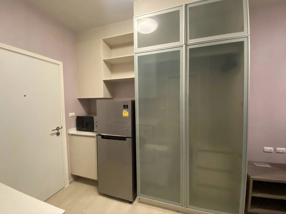 Chapter one eco Ratchada-Huai Khwang Studio room for sale. Fully furnished studio room. Grab it now!