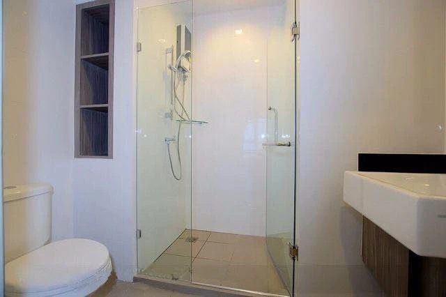 Selling Chapter One Mid Town Ladprao 24 apartments. Ready to move in, fully furnished. Book now!