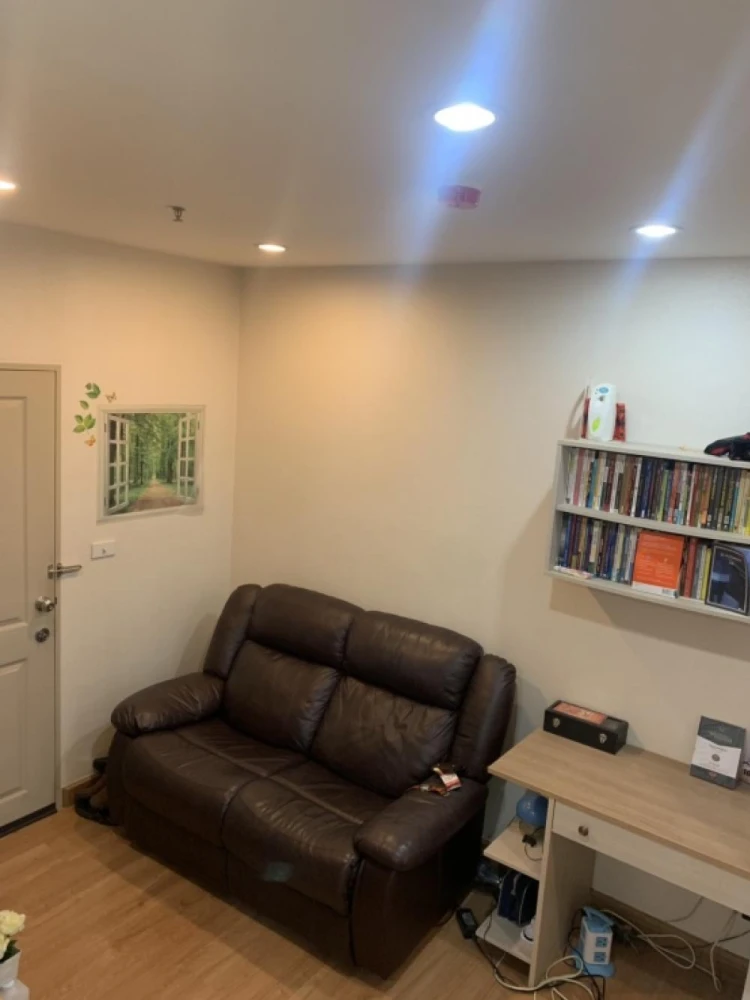 For sale: Chapter One Modern Dutch, 9th floor, river view, fully furnished, nice to live in, reserve now, don't miss out.