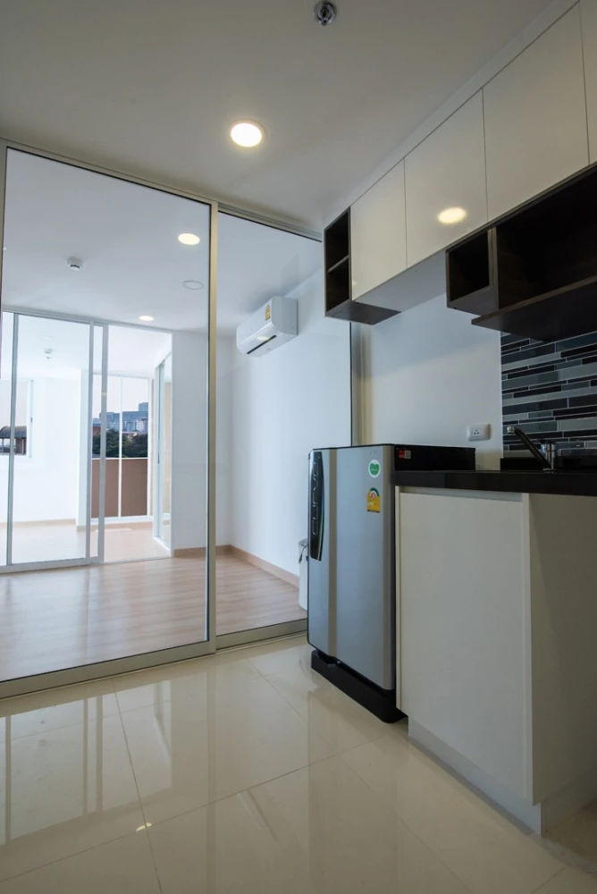 Chateau In Town Rama 8 for sale, empty room, good location, convenient transportation, room decoration lovers shouldn't miss, reserve now.