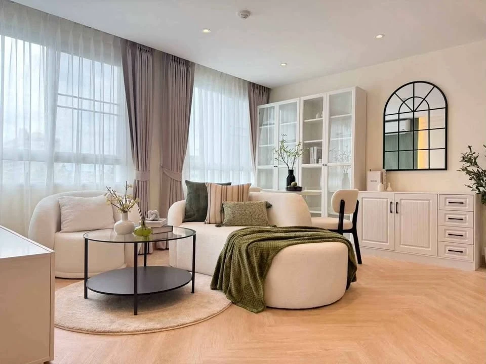 For sale: Chateau in Town Ratchada 17, a modern Japanese-style boutique hotel that still maintains a contemporary feel, offering a warm, resort-like a