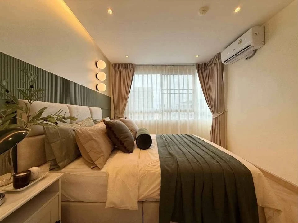 For sale: Chateau in Town Ratchada 17, a modern Japanese-style boutique hotel that still maintains a contemporary feel, offering a warm, resort-like a