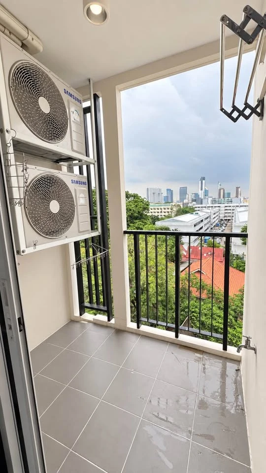 Selling Chateau In Town Ratchayothin, unfurnished unit with spacious living area and complete amenities. Don't miss out!