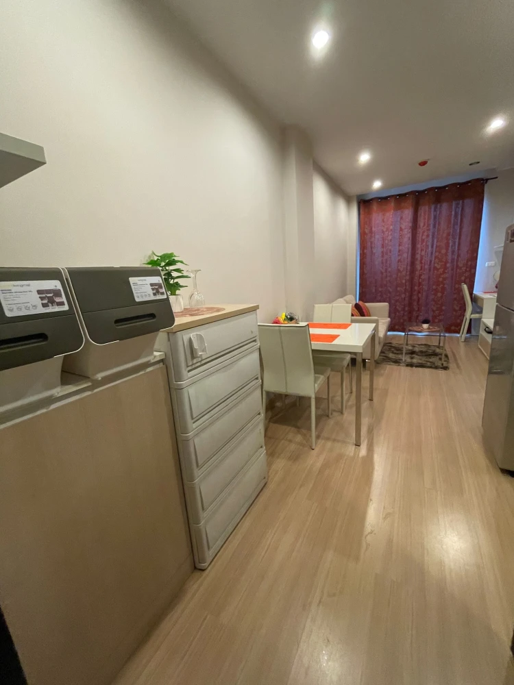 Chrisma Ramintra for sale, nice room, 5th floor, good location, comes with complete furniture and appliances. Don't miss it.