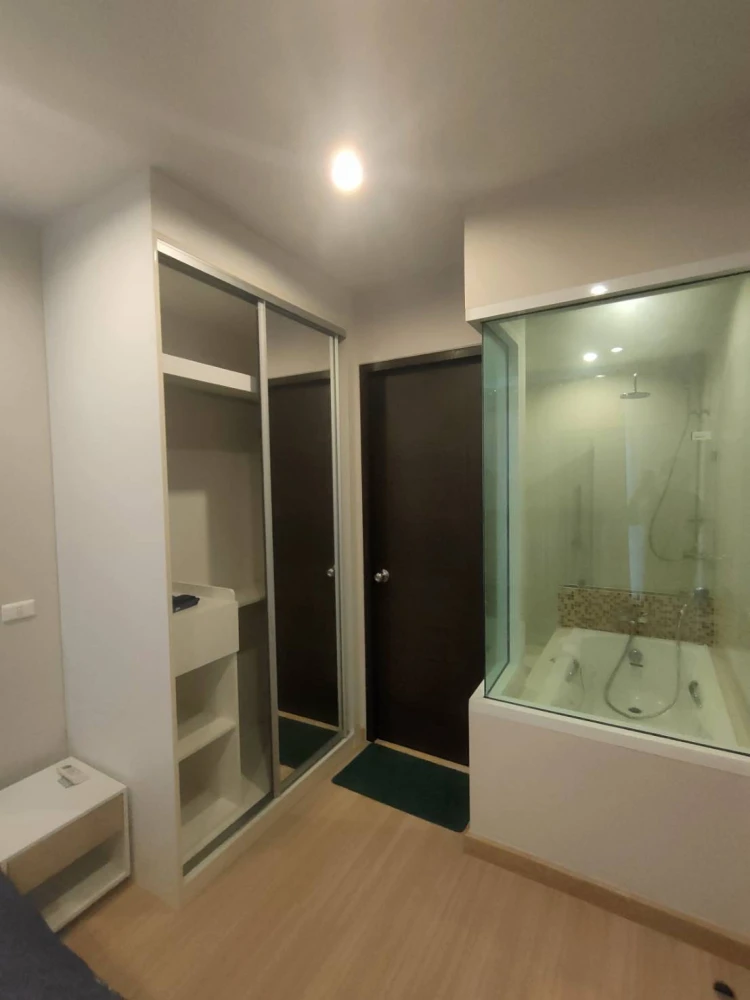 Chrisma Ramintra for sale, nice room, 5th floor, good location, comes with complete furniture and appliances. Don't miss it.