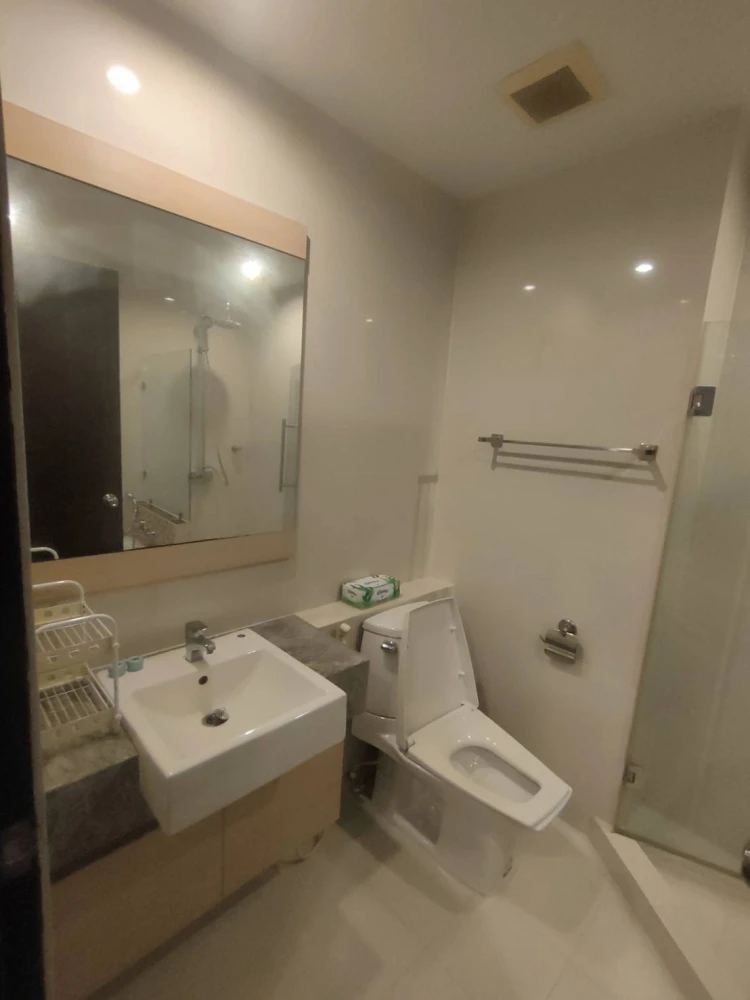Chrisma Ramintra for sale, nice room, 5th floor, good location, comes with complete furniture and appliances. Don't miss it.