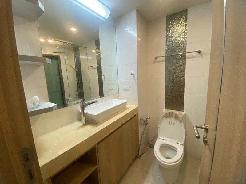 City Garden Tropicana condo for sale. Nice unit, fully furnished, spacious and comfortable. Book now!