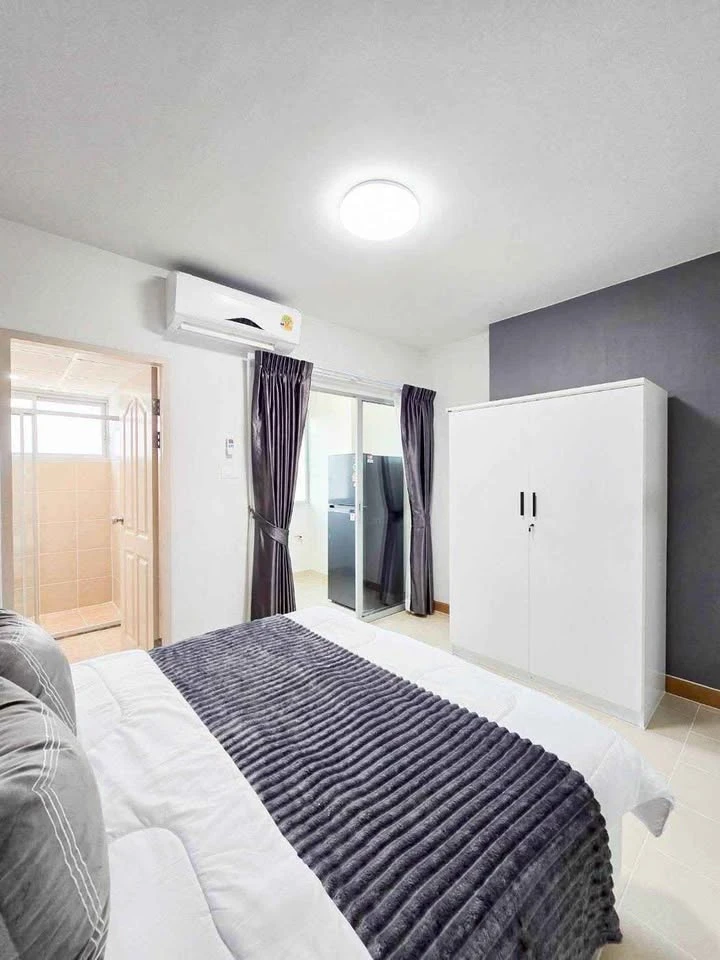 City Home Rattanathibet for sale. Ready to move in, fully furnished, high floor, spacious room. Book now!