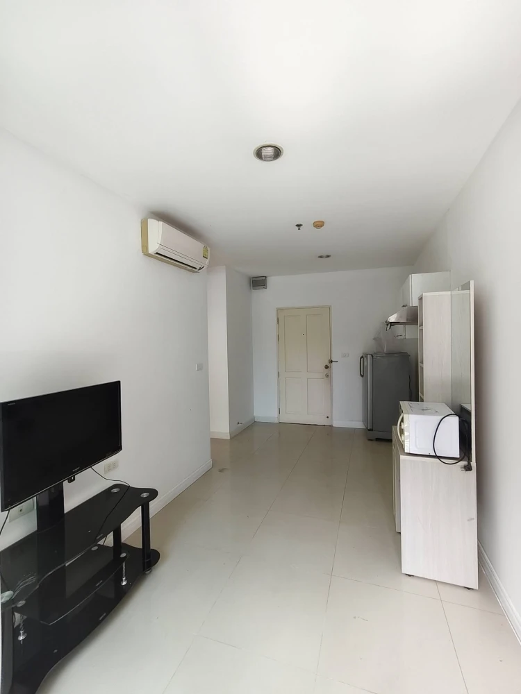 @City Condo, Sukhumvit 101/1, is selling spacious units with ample living space. Reserve yours today!