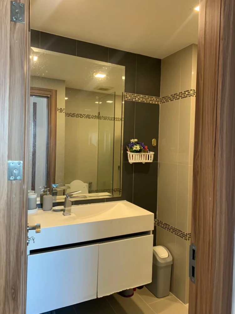 Club Royal Wongamat for sale, 1 bedroom, 1 bathroom, good location, convenient transportation, beautiful view, reserve now.