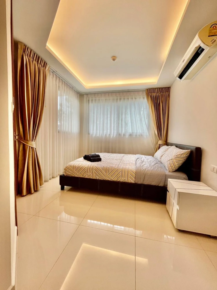 Club Royal Wongamat for sale, 1 bedroom, 1 bathroom, plenty of usable space, good location, convenient transportation, fully furnished, reserve now!
