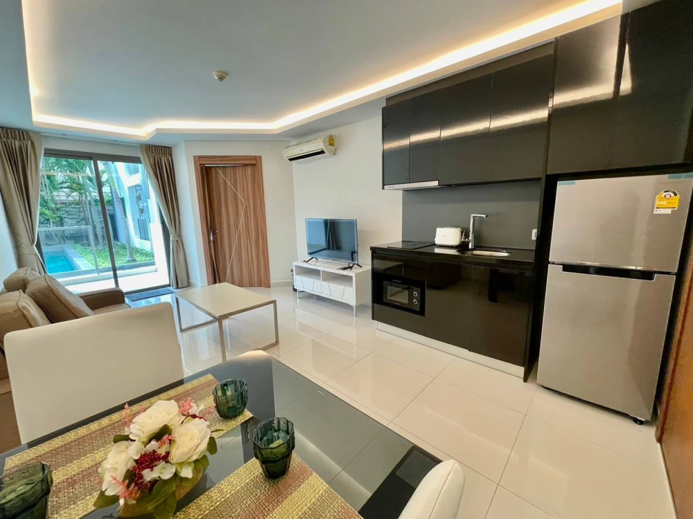 Club Royal Wongamat for sale, 1 bedroom, 1 bathroom, plenty of usable space, good location, convenient transportation, fully furnished, reserve now!