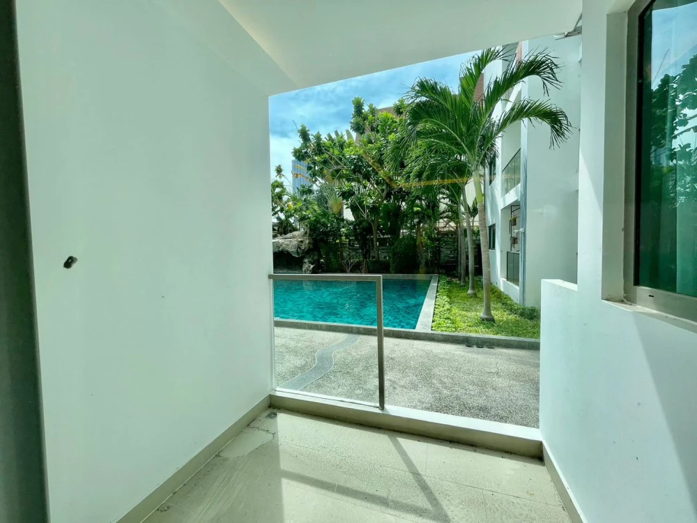 Club Royal Wongamat for sale, 1 bedroom, 1 bathroom, plenty of usable space, good location, convenient transportation, fully furnished, reserve now!