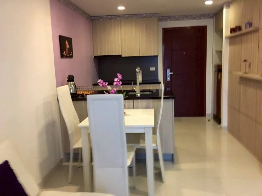 Club Royal Wongamat for sale, 1 bedroom, 1 bathroom, comes with full facilities. Good like this, hurry and reserve now.