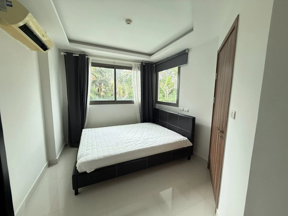 Club Royal Wongamat for sale, 1 bedroom, 1 bathroom, fully furnished, beautiful swimming pool view, reserve now!