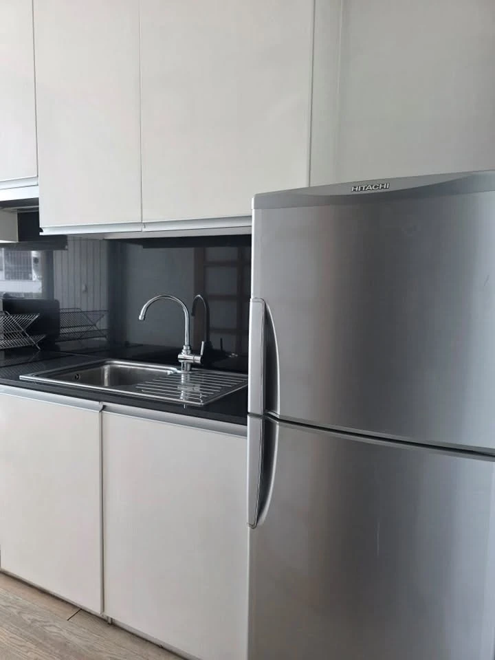 Selling Commune 80 corner units offering privacy, beautifully decorated in Muji style, fully furnished. Don't miss out!
