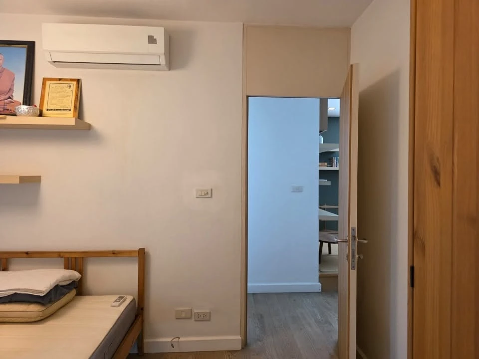 Selling Commune 80 corner units offering privacy, beautifully decorated in Muji style, fully furnished. Don't miss out!