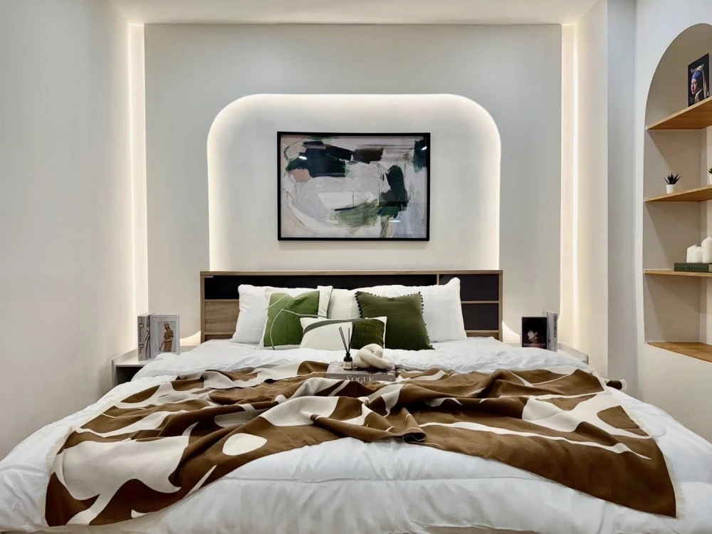 Selling Century Park Condominium. Ready to move in unit. Fully furnished with appliances. Book now! Don't miss out! +++