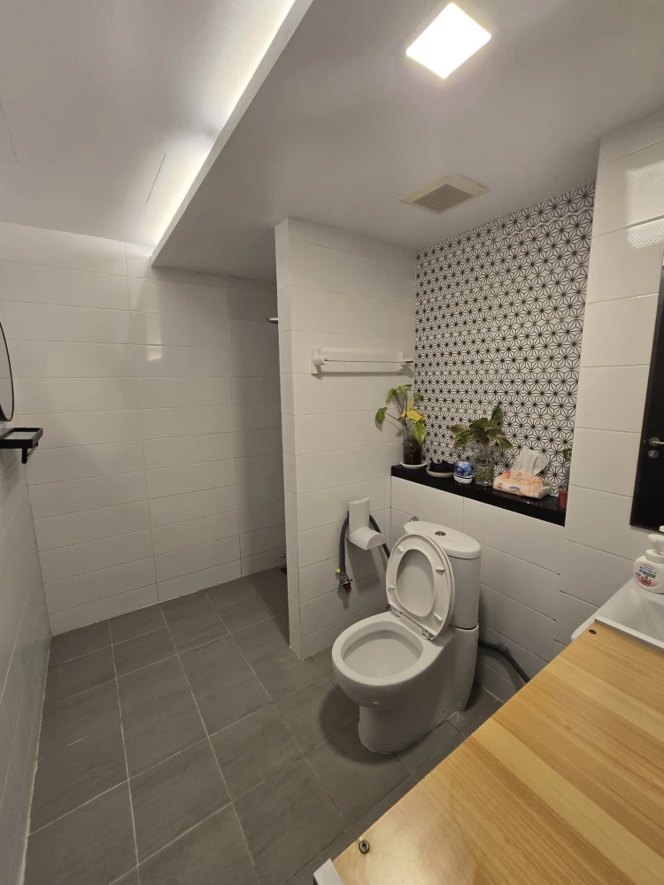 Condo for sale LE CHAMPS PREMIUM, large room, comfortable, lots of usable space, good price, hurry and reserve now.
