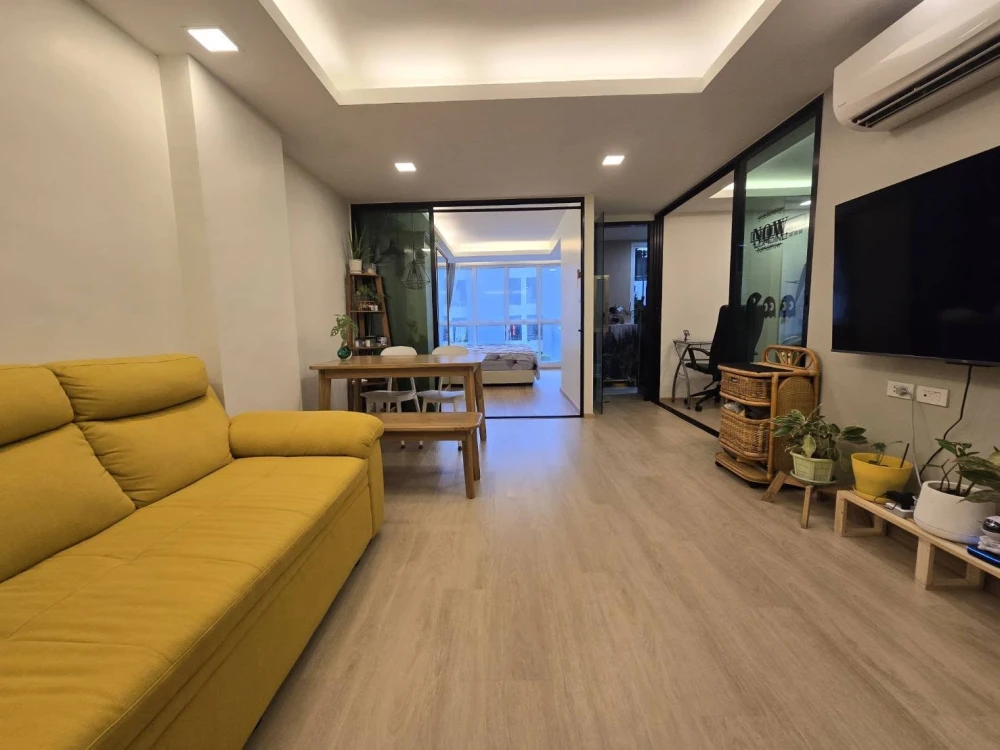Condo for sale LE CHAMPS PREMIUM, large room, comfortable, lots of usable space, good price, hurry and reserve now.