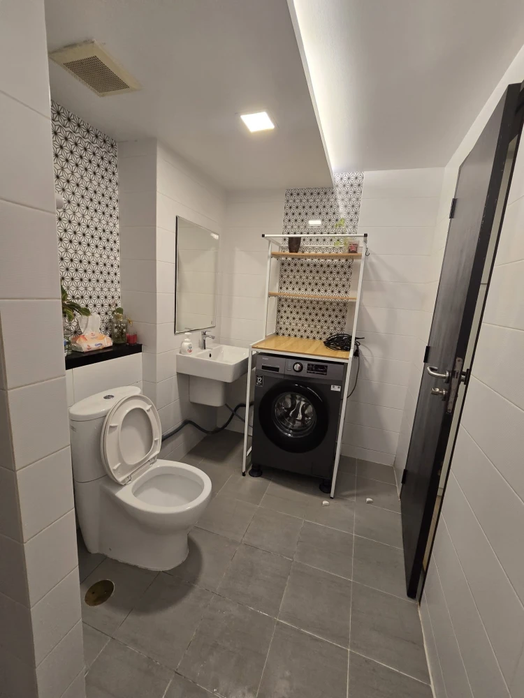 Condo for sale LE CHAMPS PREMIUM, large room, comfortable, lots of usable space, good price, hurry and reserve now.