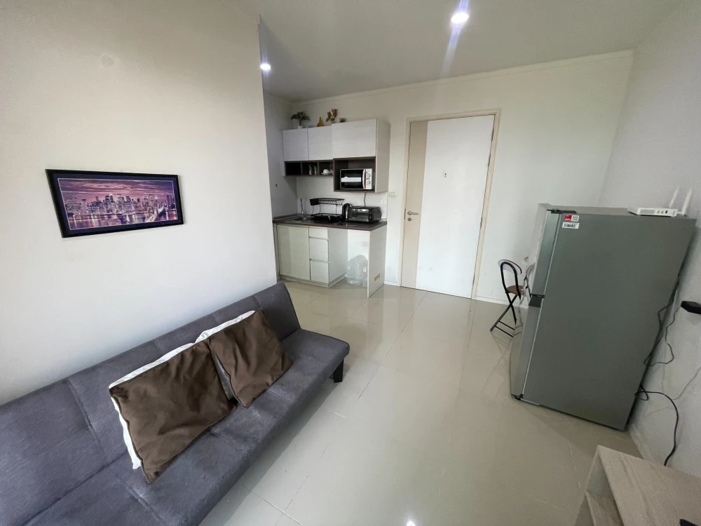 Condo for sale: Lumpini Parkbeach Jomtien, corner unit, high floor, good ventilation, sea view. Book now before it's too late!