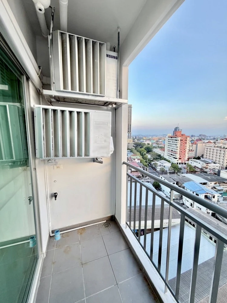 Condo for sale: Lumpini Ville Naklua - Wongamat. Nice, spacious unit on a high floor. Book now!