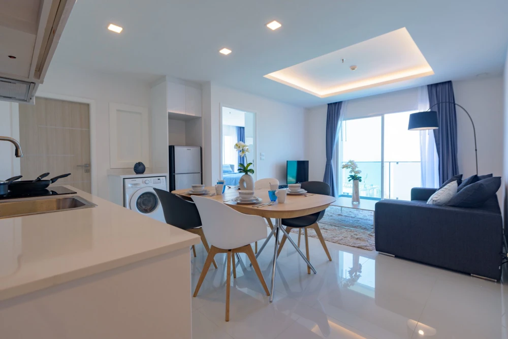 Condo One Tower Pratumnak for sale. High floor, sea view, fully furnished. Book now!