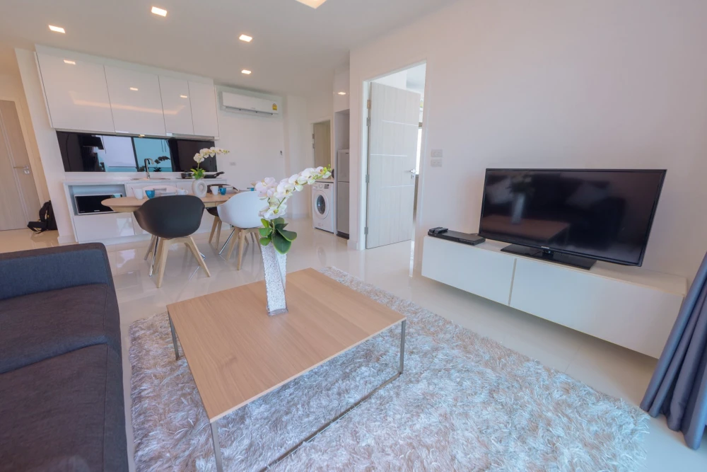 Condo One Tower Pratumnak for sale. High floor, sea view, fully furnished. Book now!