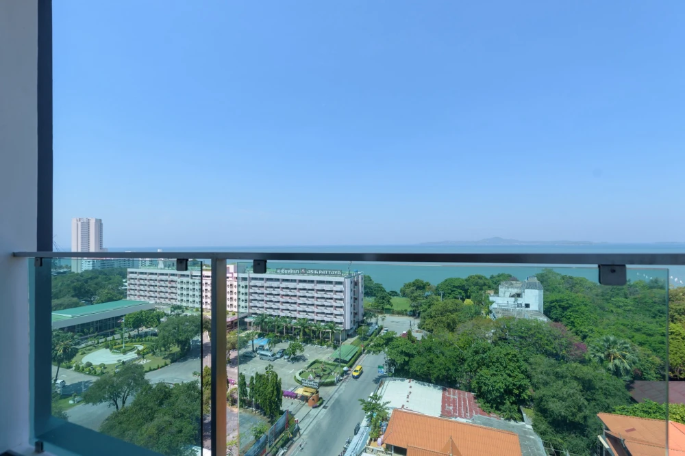 Condo One Tower Pratumnak for sale. High floor, sea view, fully furnished. Book now!