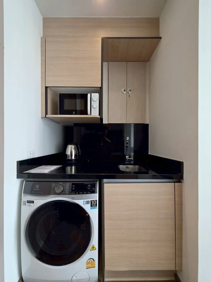 Condo Park 24 Origin Phrom Phong for sale, ready to move in, fully furnished, just bring your bags!!!!