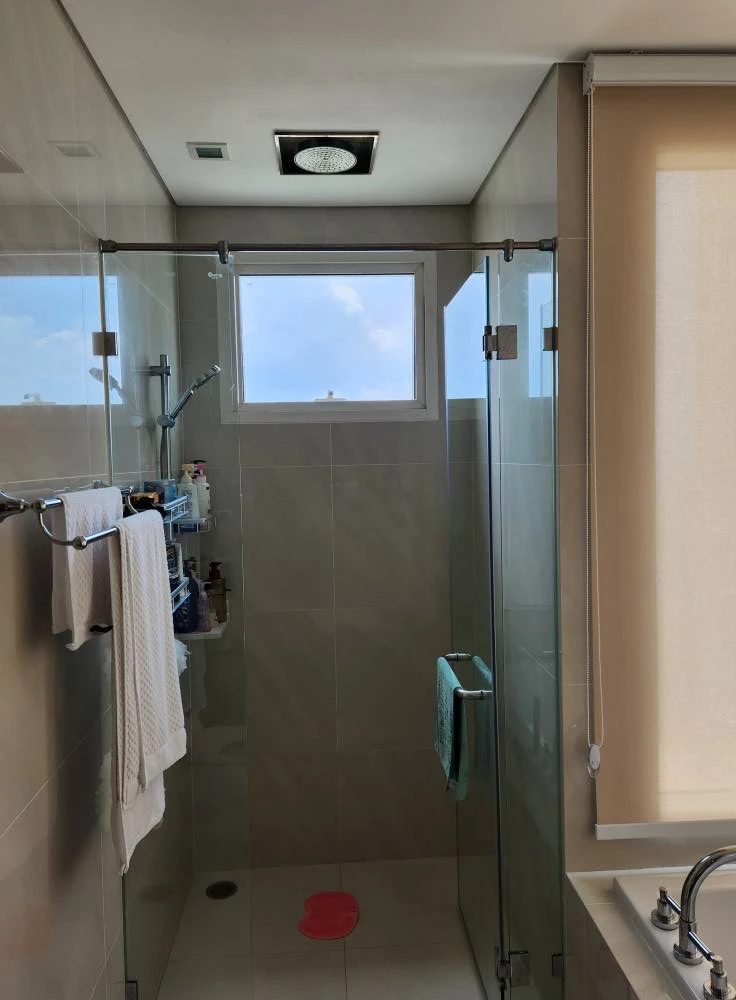 For sale Condo Reflection Jomtien Beach Pattaya, beautifully decorated room, amazing built-in, lots of usable space, sea view, don't miss it.