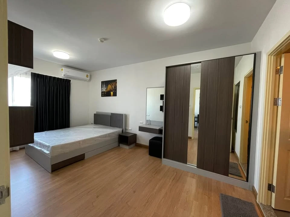 Condo for sale Supalai Mare Pattaya, ready to move in, fully furnished, spacious and comfortable, reserve now!