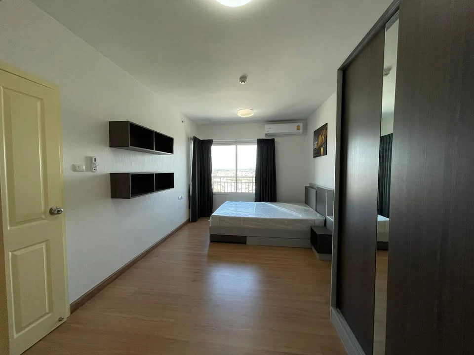Condo for sale Supalai Mare Pattaya, ready to move in, fully furnished, spacious and comfortable, reserve now!