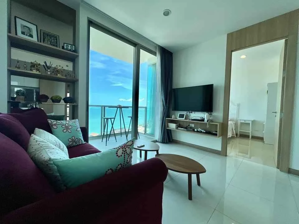 Condo for sale: The Riviera Wong Amat Beach, a nice room, high floor, sea view. Don't miss out on this great deal!!!