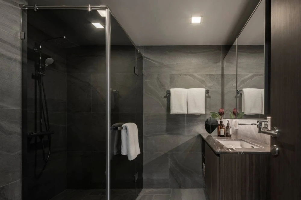 For sale: Conner Ratchathewi – a luxury high-ceiling condo. This loft-style unit offers an airy, open feel, providing the comfort of a private home. S