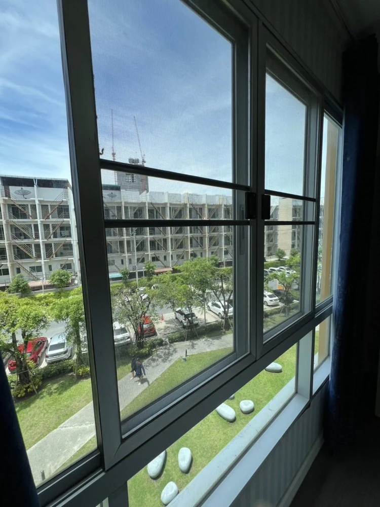For sale: D Condo Campus Resort Bangsean, 1 bedroom, 1 bathroom, fully furnished, with nice wallpaper. Reserve now!