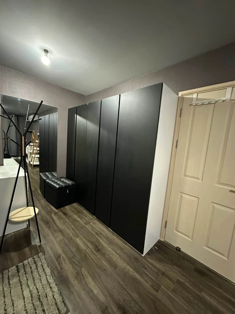 Selling D Condo Campus Resort Ratchapruek – Charan 13, 6th floor unit. Features high-quality built-in furniture and beautiful wallpaper. Book now!