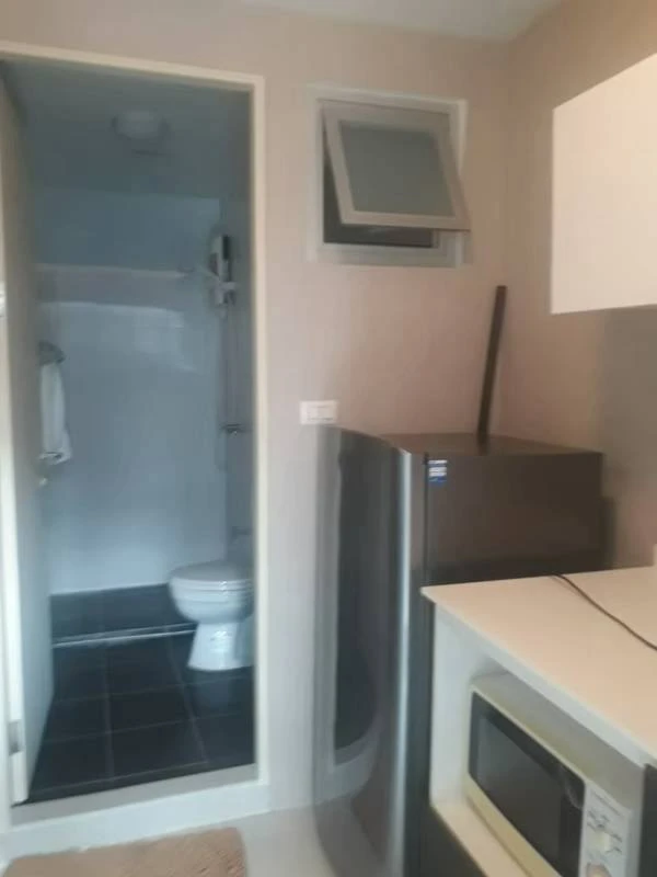For sale: D Condo Campus Resort Ratchapruek – Charan 13, 13-bedroom unit, fully furnished, with excellent wallpaper. Reserve now!