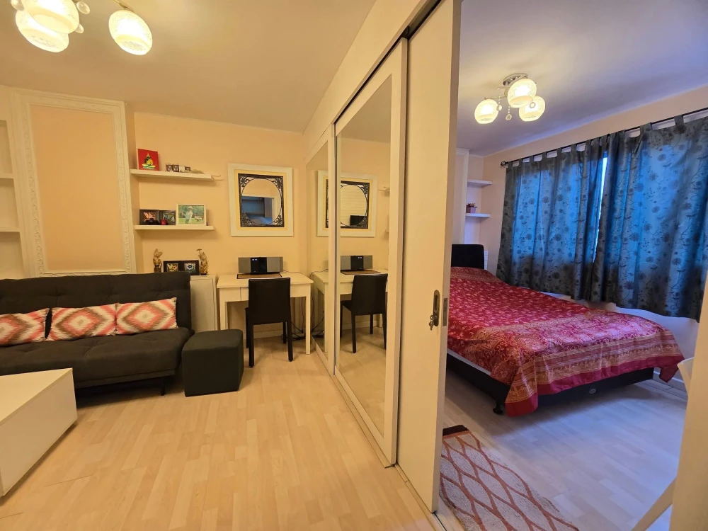 For sale: D Condo Ramindra, 1 bedroom, 1 bathroom, fully furnished, just bring your bags and move in.