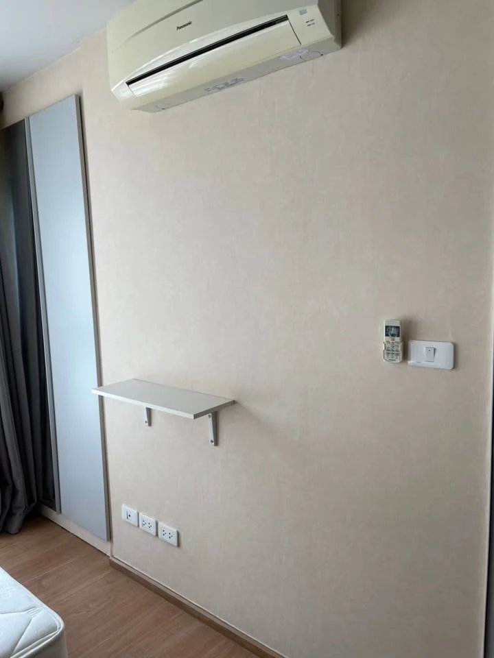For sale: D Condo Ramkhamhaeng, 5th floor, fully furnished, good location, convenient transportation. If you're slow, you'll miss out.