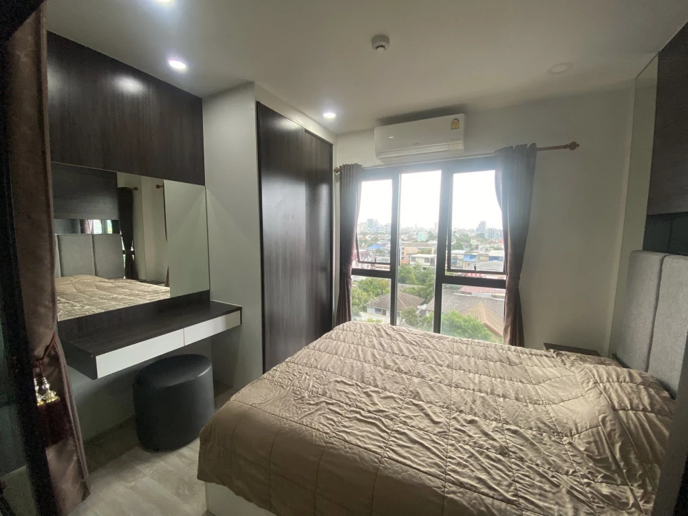 For sale: D Mark Condo Sutthisan, 1 bedroom, 1 bathroom, built-in headboard, great location, hurry and reserve now!