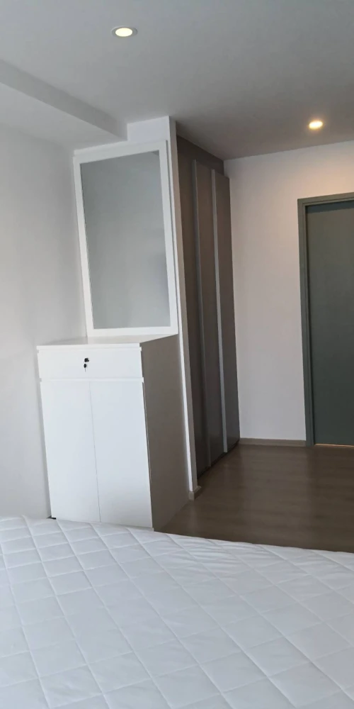 For sale: D' Memoria Phaholyothin 8, 2nd floor, quiet, good view, fully furnished, reserve now.