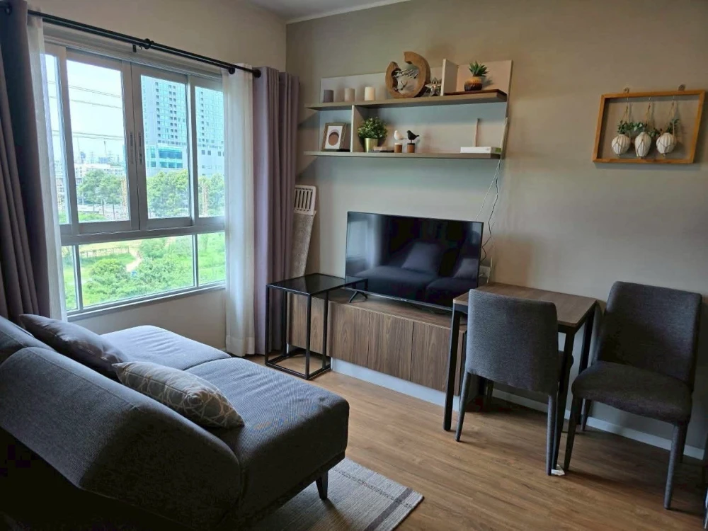 For sale: DCondo Bliss Sriracha, ready to move in, fully furnished, just bring your bag!!